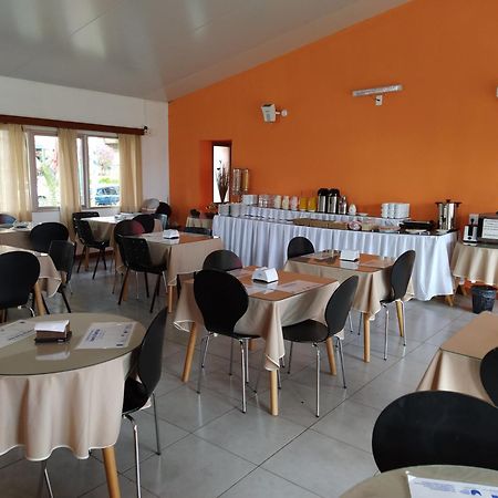 Complejo Juanjo Ramos Hotel Termas del Dayman Exterior photo
